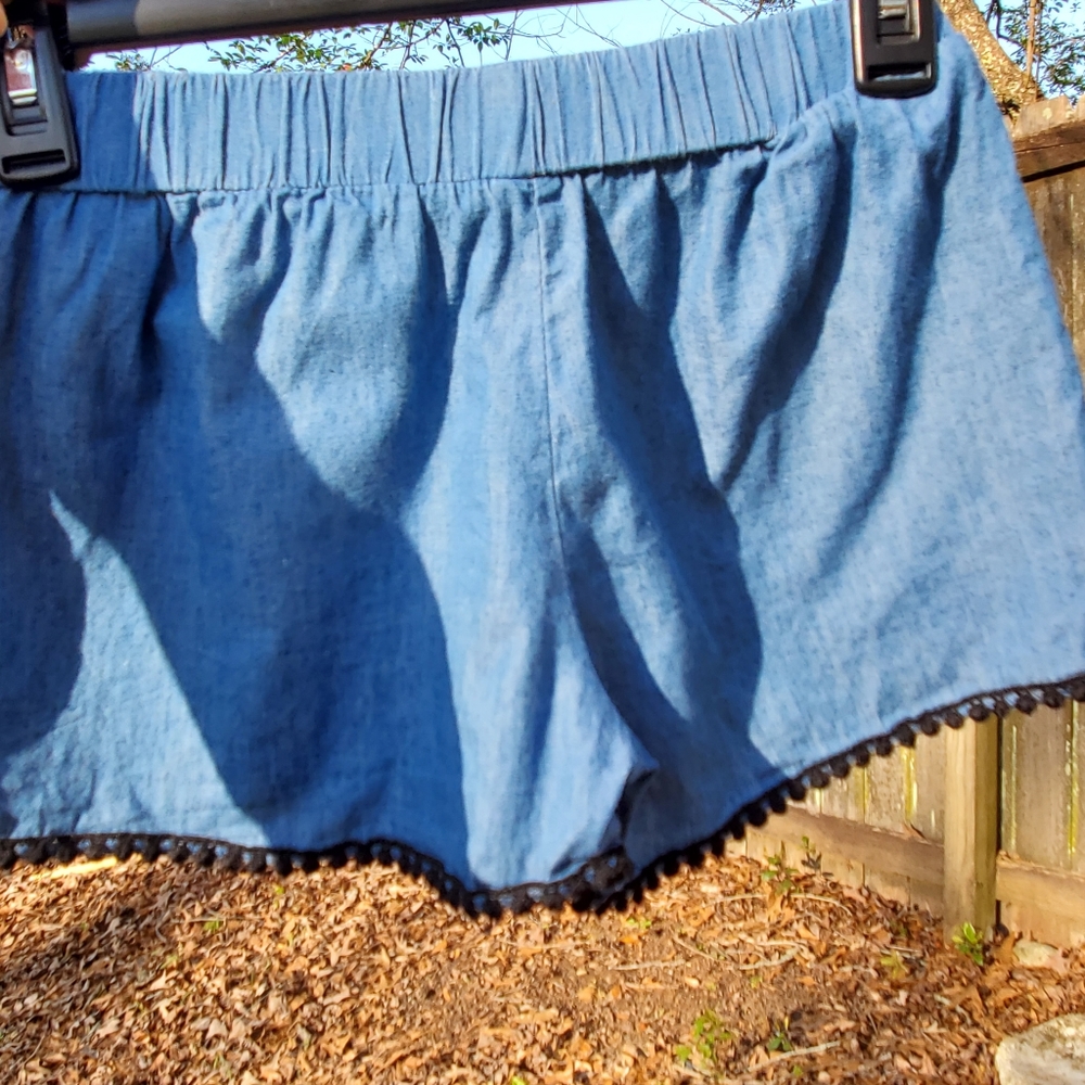 Used kids shorts